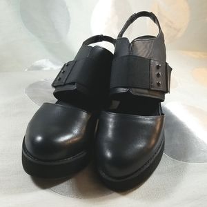 Shellys London Leather Elasticized Chunky Heel 90s Style Slip Ons  US 8.5